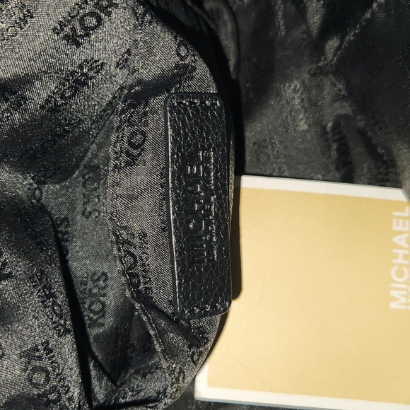 Michael Kors Bag - Picture 8 of 8